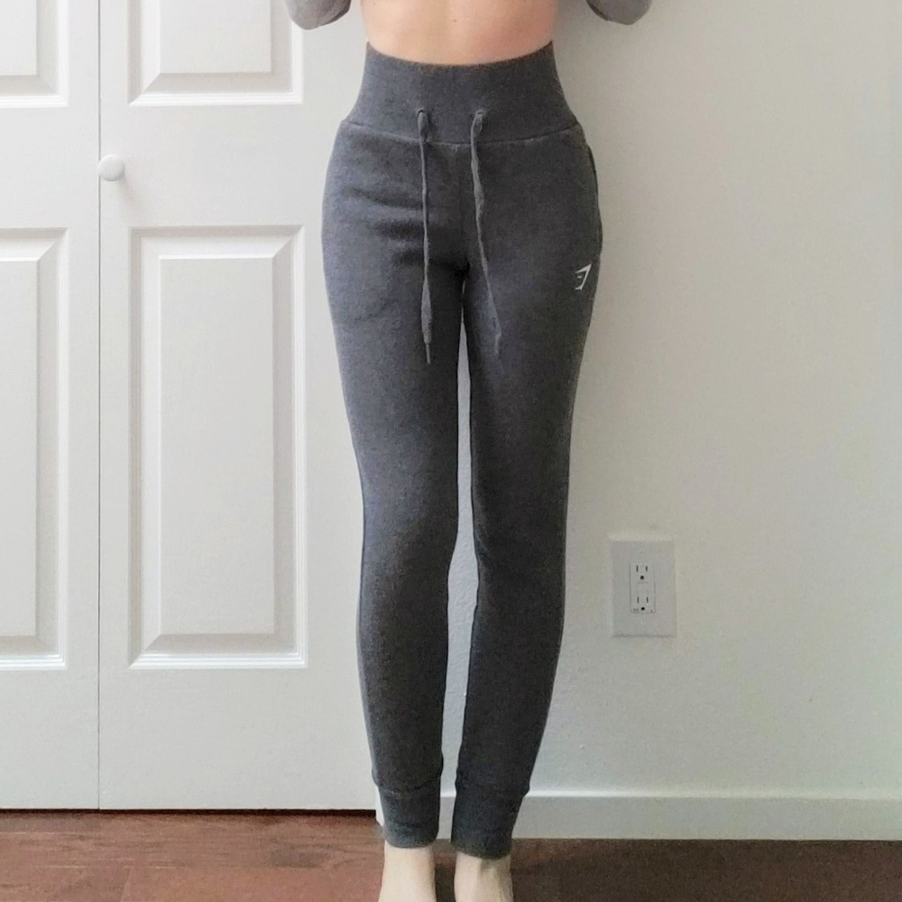 Gymshark High Waisted Joggers - Charcoal (S)